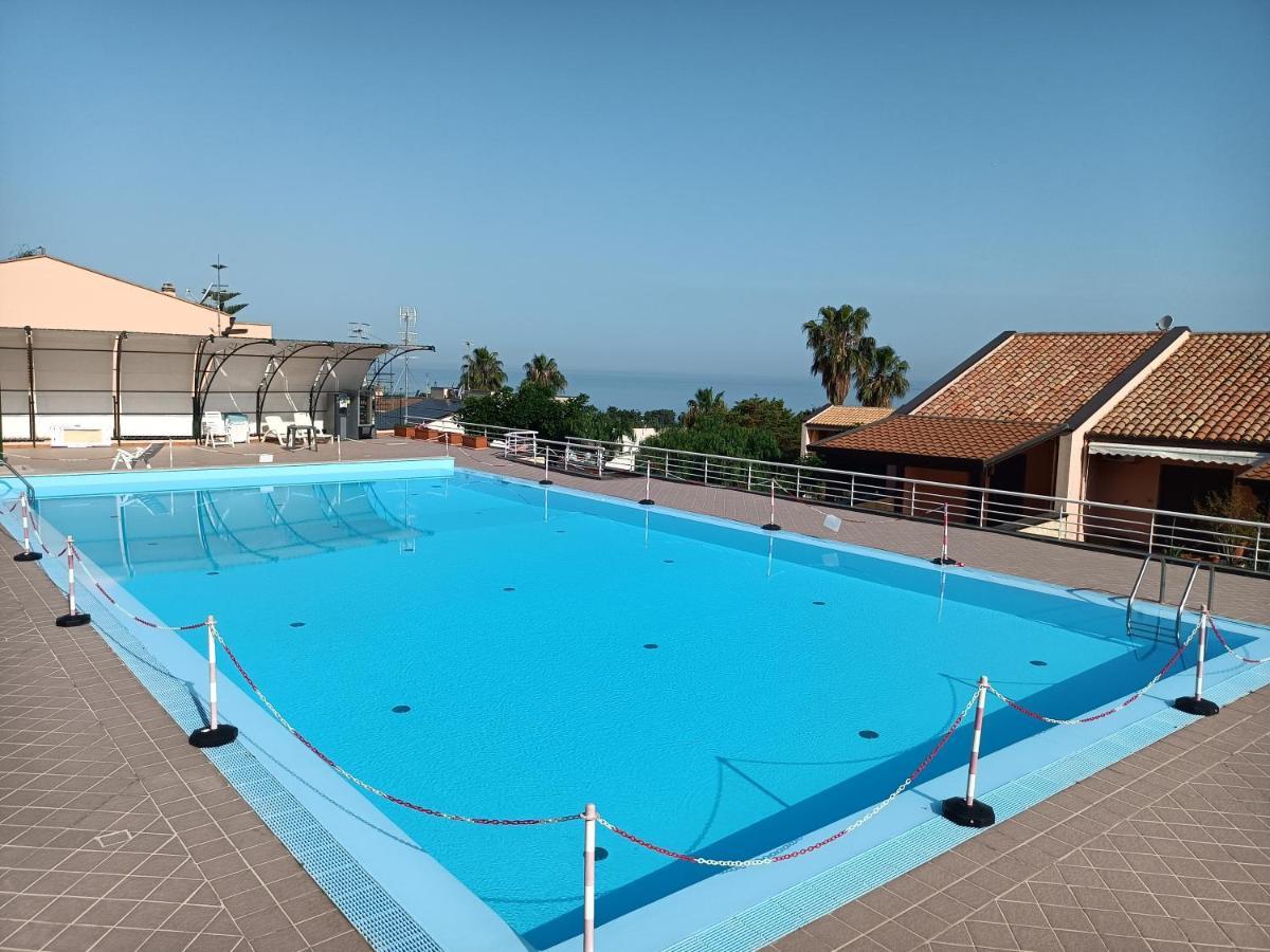 Magabu' - Swimming Pool And Free Parking Appartement Cefalù Buitenkant foto